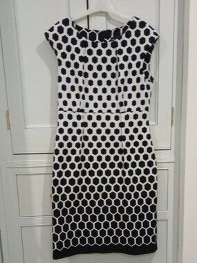 A dress with a white and black pattern
